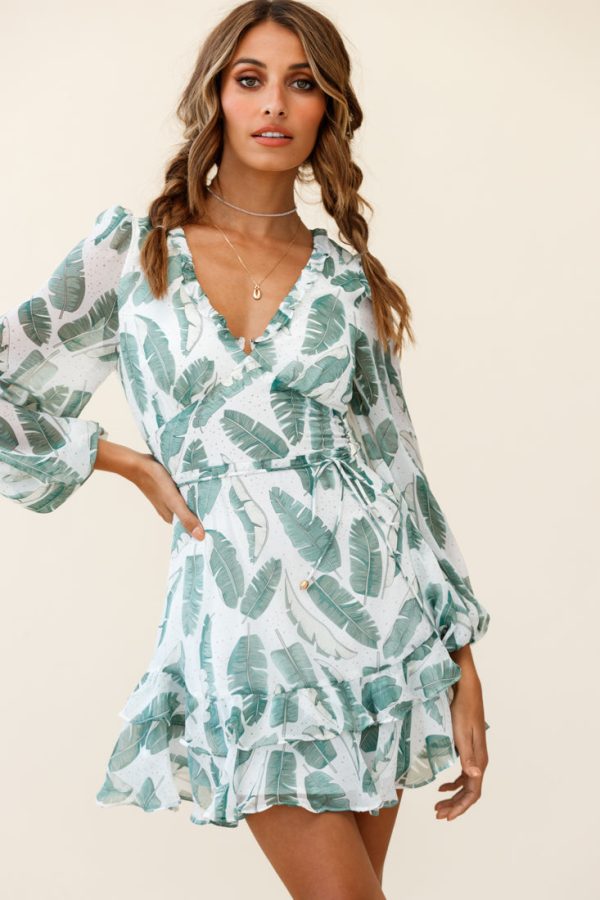 Tozzi Long Balloon Sleeve V-Neckline Dress Feather Print White on Sale