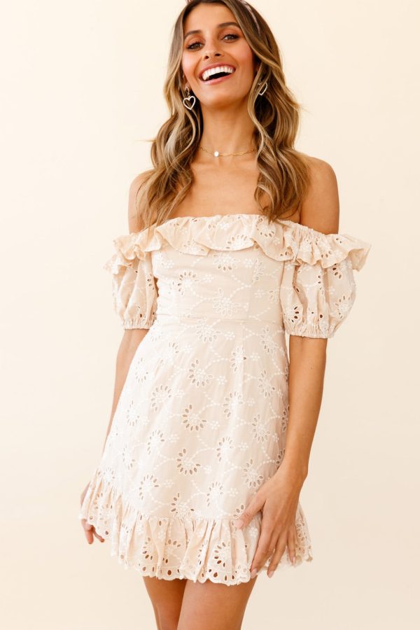 Up Front Puff Sleeve String-Tie Halterneck Embroidery Dress Beige Sale