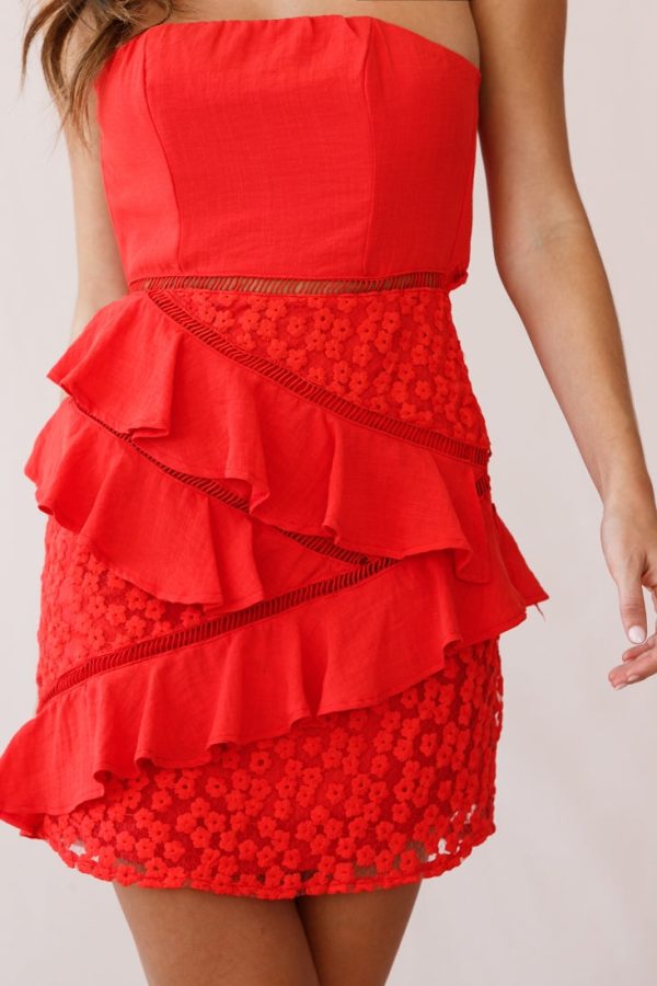 Aramis Strapless Lace & Ruffle Detail Dress Red For Sale