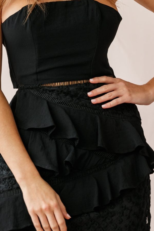 Aramis Strapless Lace & Ruffle Detail Dress Black For Cheap